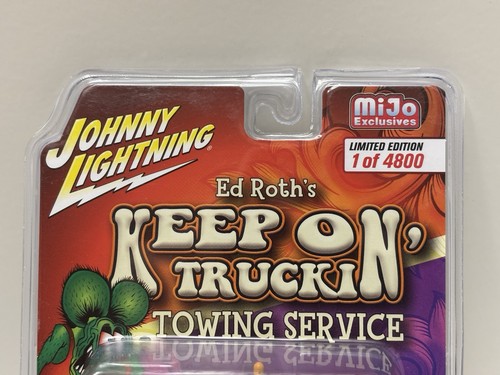 Johnny Lightning CHASE 1966 Chevy Wrecker “Rat Fink” WHITE LIGHTNING Ed Roth ‘22 - Picture 6 of 16