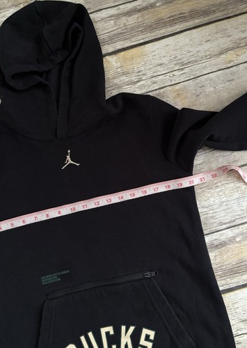 Jordan Milwaukee Bucks Hoodie Youth XL 18/20 Black Sweatshirt NBA Basketball - Picture 8 of 9