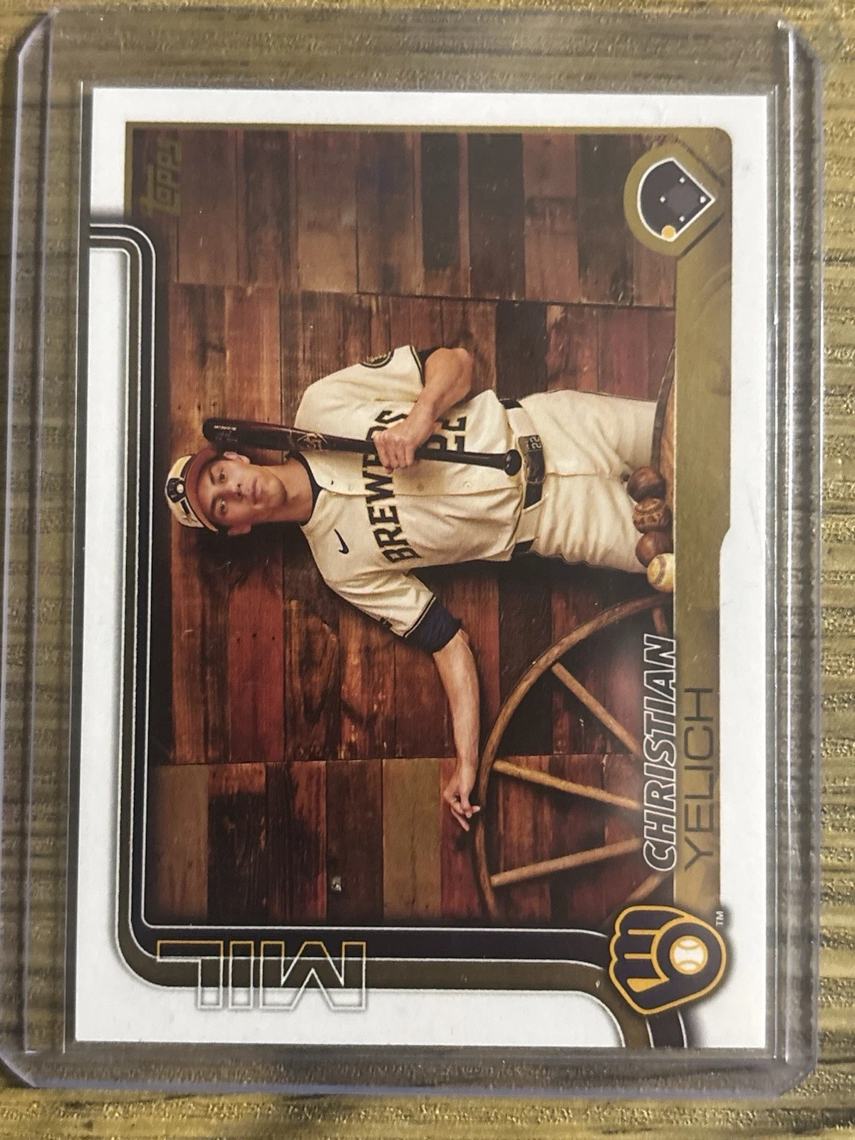 2025 Topps Series 1 Christian Yelich #49 Golden Mirror Variation SSP Brewers
