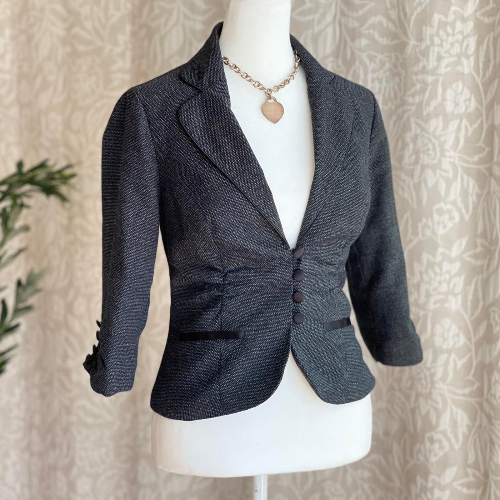 Y2K CR Signature Gray Blazer 3/4 Sleeve Ruched Front NWOT Size S