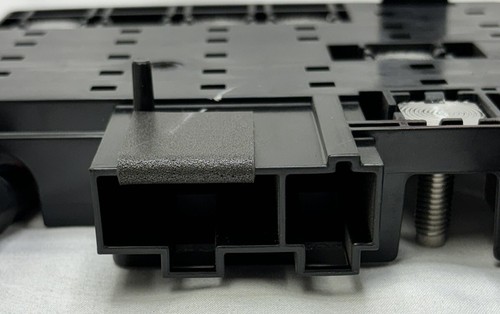 OEM 17-19 Sierra Silverado 6.6L Diesel Bat Distribution Engine Compartment Fuse - Picture 14 of 16