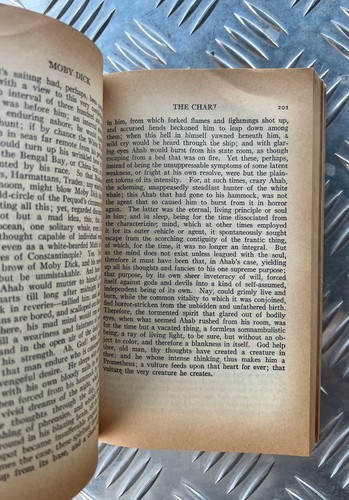 MOBY DICK Herman Melville 1950 BOOK Modern Library College Edition RARE Red Vers - Picture 5 of 8