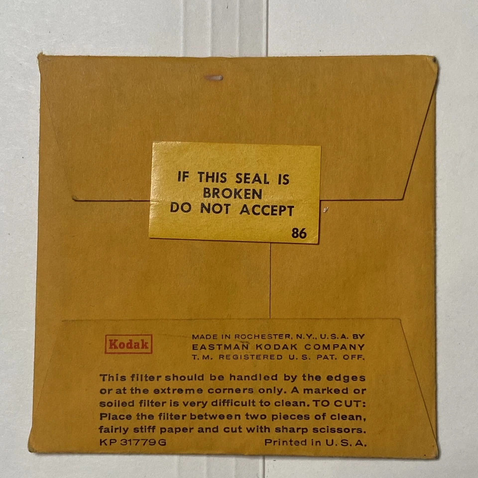 Kodak CC025M Color Compensating Gelatin Filter 3 In Square NEW Sealed - Image 2 of 2