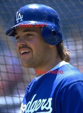 Mike Piazza 5x7 Glossy Photo.   Los Angeles Dodgers, HOF.