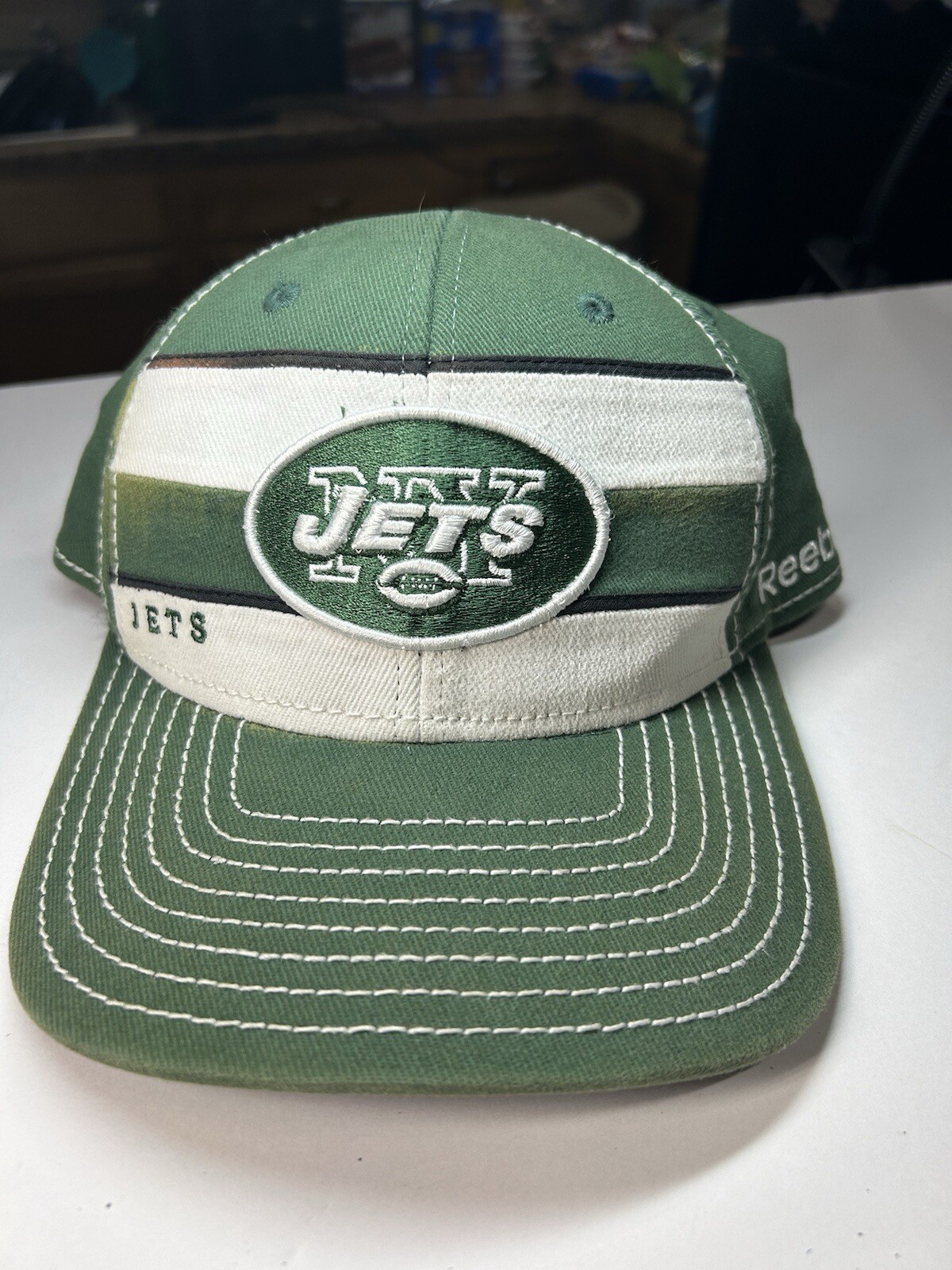 New York Jets NFL Oncield vintage Reebok Green White hat size S/M *read