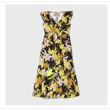 Women's Floral Print Sleeveess Low Back Dress