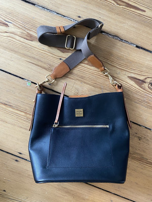 Dooney & Bourke Wexford Leather Ridley Crossbody Bag