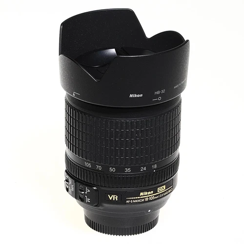 Nikon AF-S DX 18-105 mm/3,5-5,6 G ED VR gebraucht Zustand: Akzeptabel - Bild 1 von 5