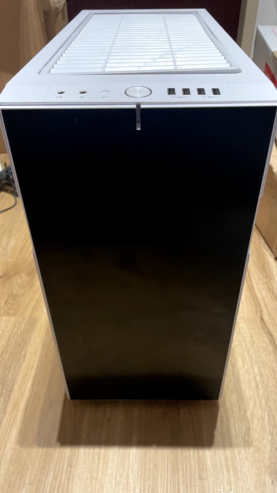 FractalDesignR6WhiteEdition