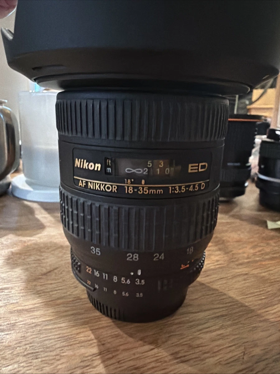 Nikon F3 Nikkor 18-35 f/3.5 ストロボSB-12 Nikon SB-12【完動品】Nikon F3用に！フラッシュ・ストロボ – Ein Camera