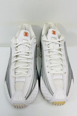 Nike Shox R4 White Metallic Silver 2019 Running Shoes 104265-131 Sz 8