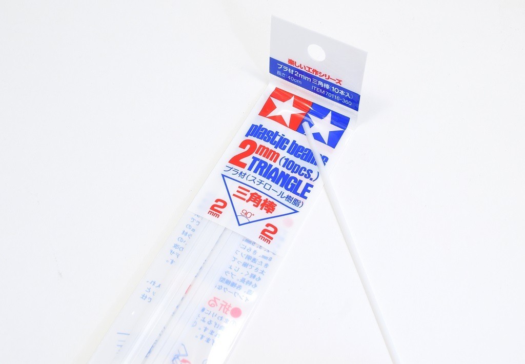 Треугольник из пластиковых балок Tamiya 2 мм 10шт США продавец 2190₽