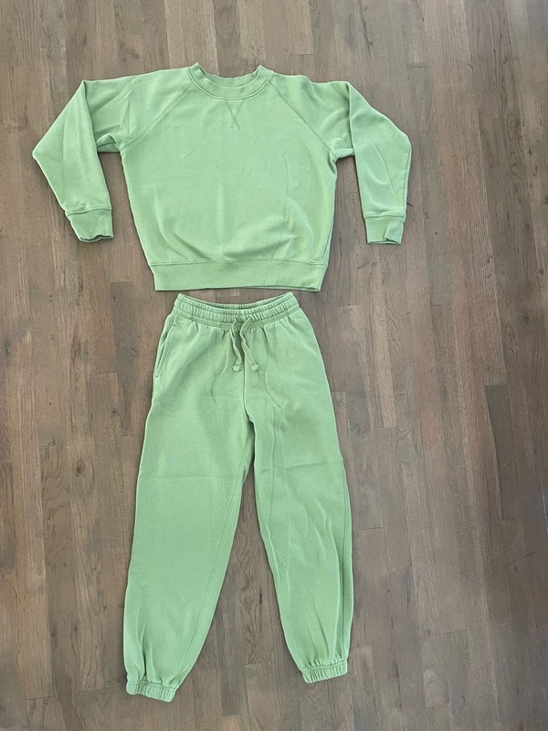 RICHER POORER Sweatshirt Sweatpants Jogger Set. Sage Green. Sz XS