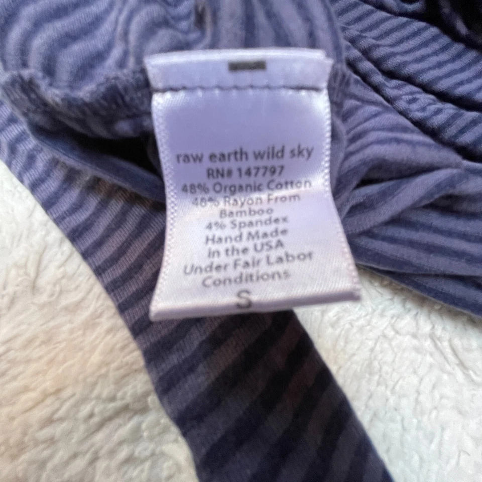 Top túnica Raw Earth Wild Sky para mujer cuello capucha lateral acanalado pequeño azul a rayas Foto 4 de 4