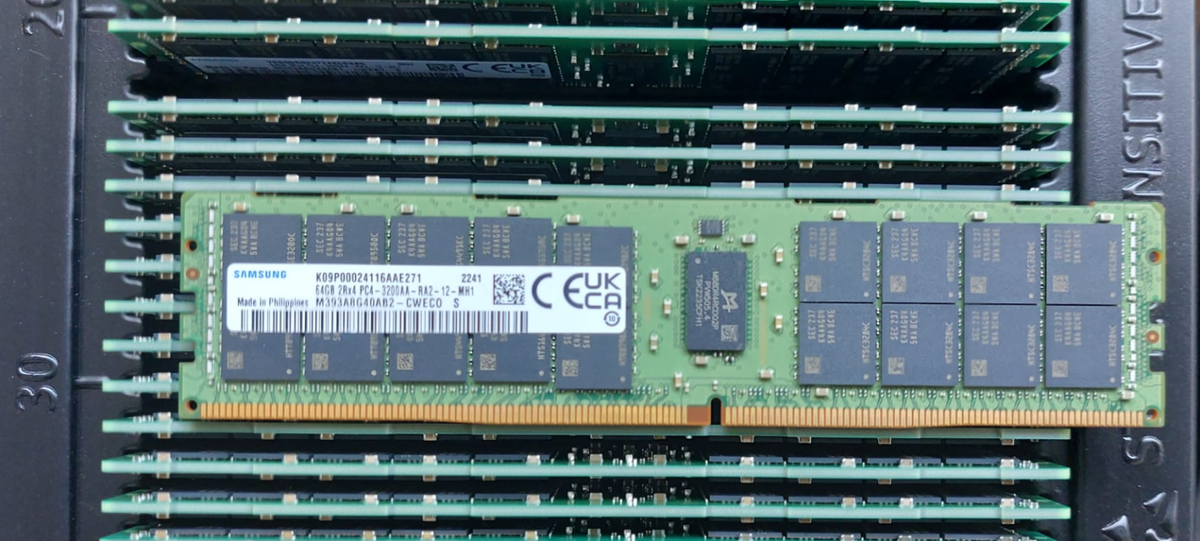 Samsung 64GB DDR4 3200MHz ECC-REG Ram für Gigabyte S252-ZC0; S451