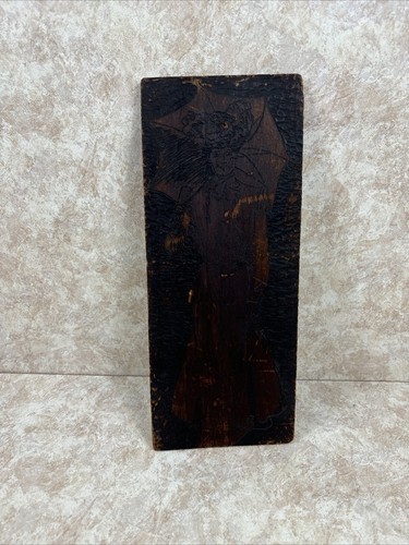 Antique 1902 Victorian Pyrography Carved Wood Wall Hanging Picture Woman - 第 5/7 張圖片