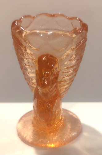 Vintage Fenton Glass Pink Bunny Rabbit Egg Cup Holder 1950 - Picture 3 of 8