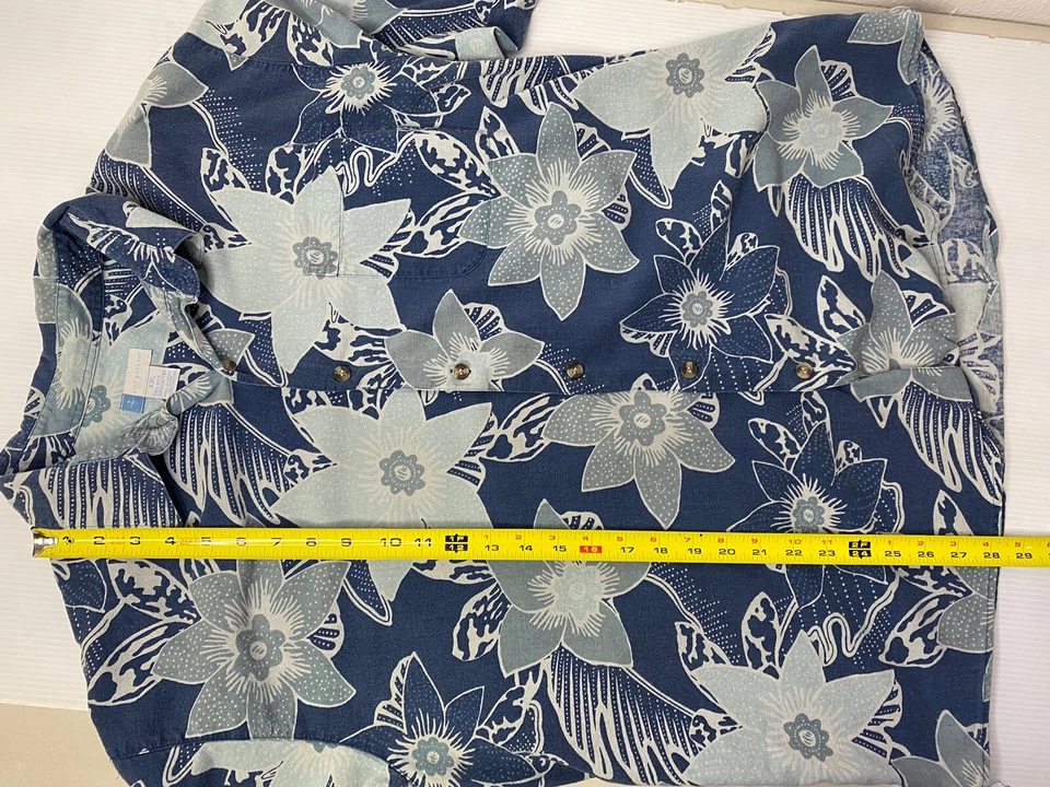 Half Moon Bay Men's XXL Blue Floral Print Hawaiian Button Down Shirt EUC - Imagem 4 de 4