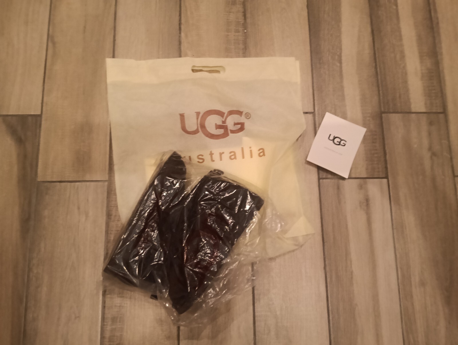 UGG Classic Ultra mini Stivaletti per Donna Neri EU 39