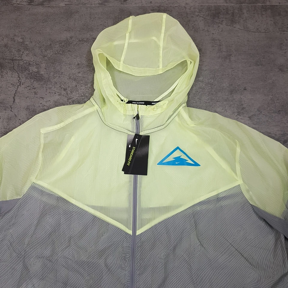 Nike Windrunner Hooded Trail Running Lightweight Jacket Mens Size XL Grey Green - Image 3 of 4