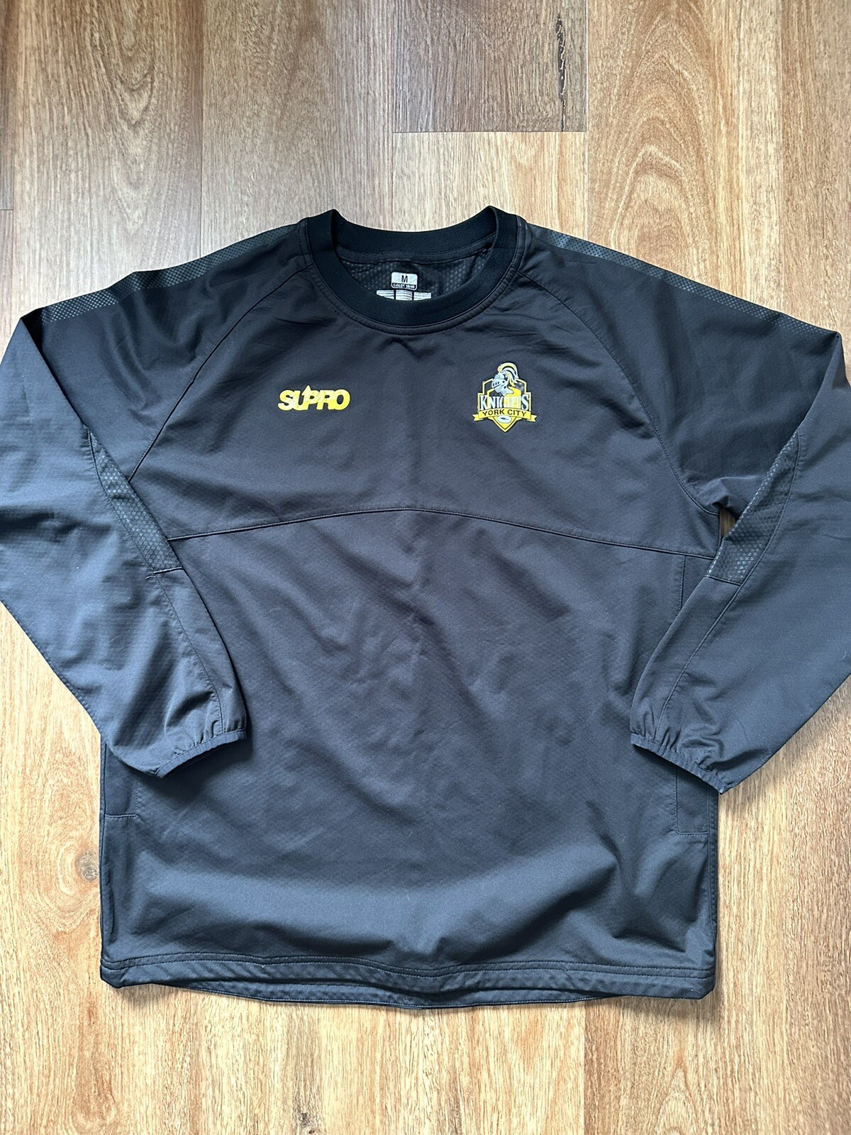 Picture 1 of 2