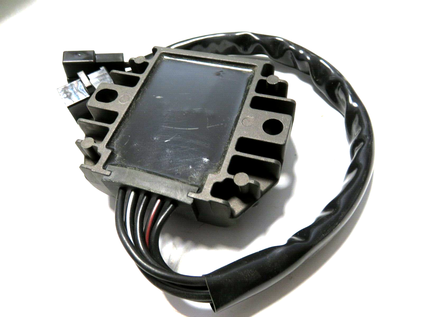 OEM Suzuki Gs500 GS 500 Regulator Rectifier 32800-01d00 Fits 