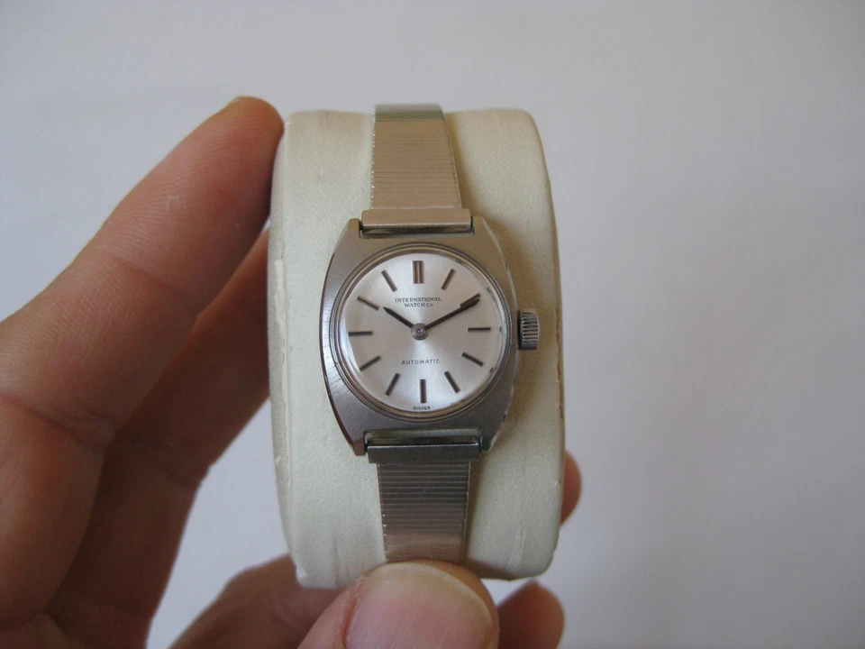 IWC Ladies Automatic Patent Pellaton Winding Watch 22mm serviced - Image 2 of 4