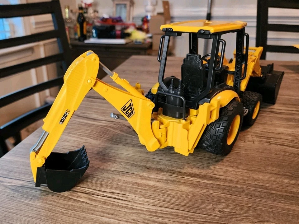 Bruder 2008 JCB MIDI CX Backhoe Loader - Image 3 of 4