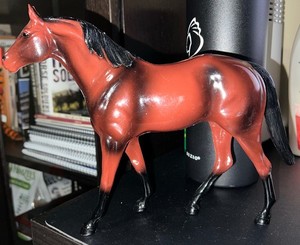 Vintage Breyer Hartland Horse Glossy Red Bay Thoroughbred Mare 1970s 8”