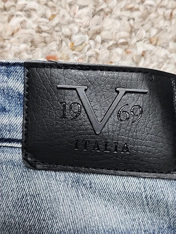 Pantalones cortos de mezclilla Versace V19-69 para hombre 32x15 Abbigliamento Sportivo SRL  Foto 3 de 4