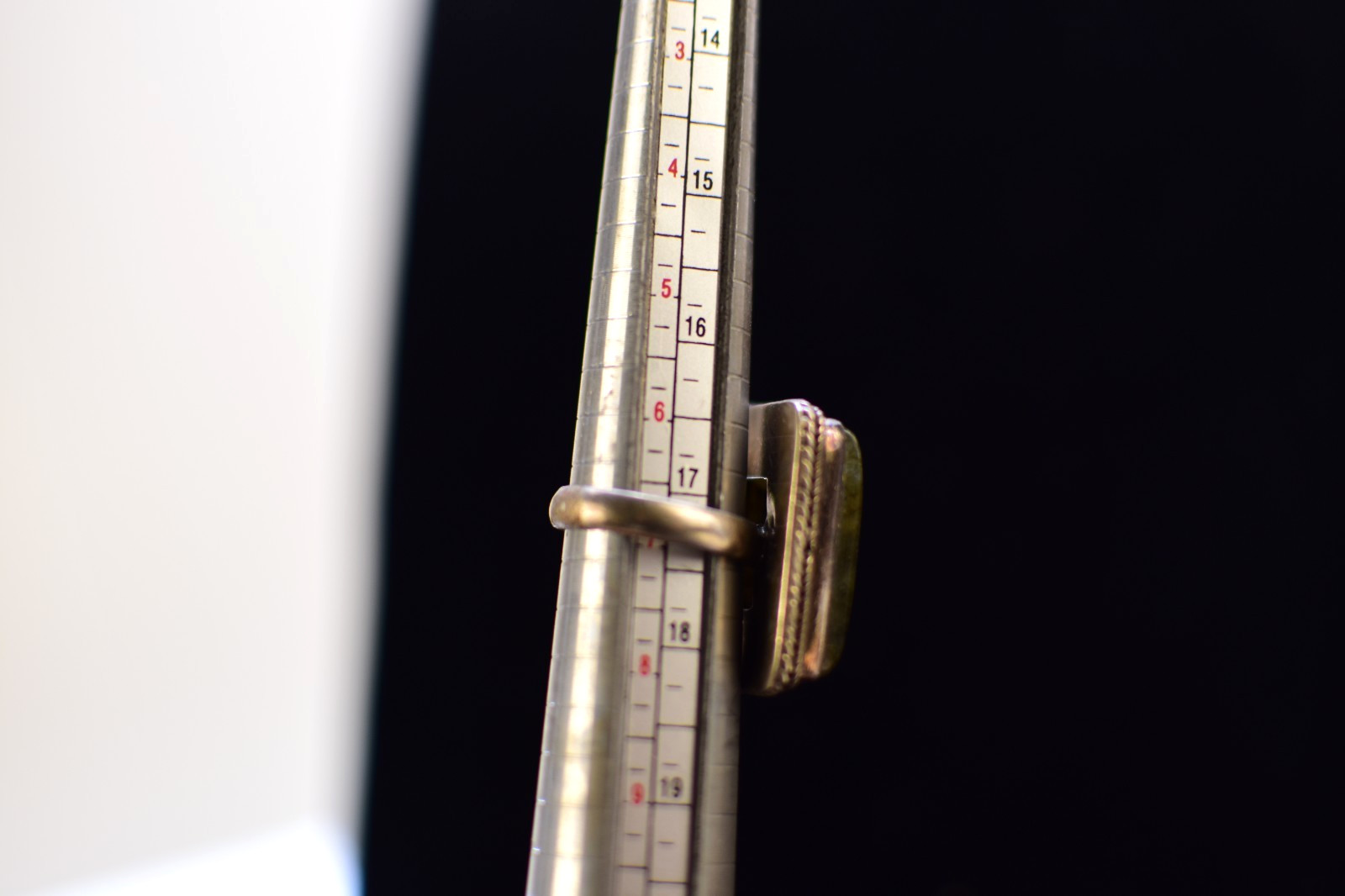 sterling silver ring with a rectangular labradori… - image 4