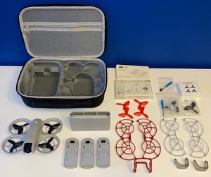 DJI Neo Drone Bundle – 3 Batteries, Charging Hub, Sunnylife Case, Props & Extras
