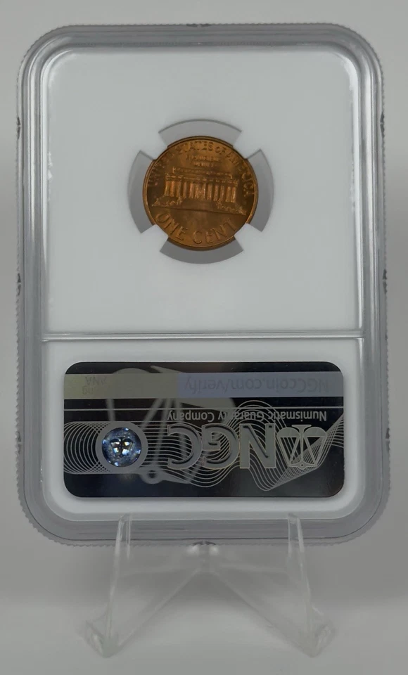 1960 Small Date Lincoln Memorial Penny Cent NGC MS66 RD BU Extra Columns Error - Image 3 of 4