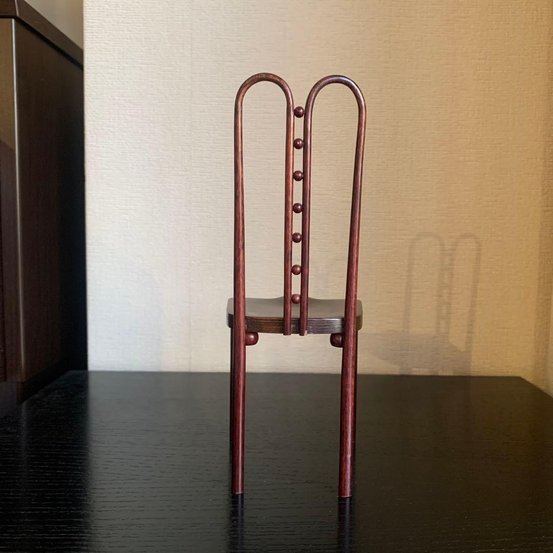 Vitra Design Museum Miniature Chair No.371 Seven Ball Josef
