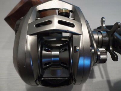DAIWA　Alphas103 TYPE-F Pre-Owned Daiwa Alphas 103 Type-F Casting Reels - Angler's