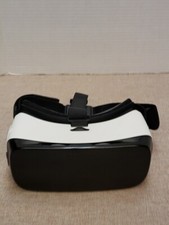 Samsung Gear VR White Oculus Smartphone Virtual Reality Headset