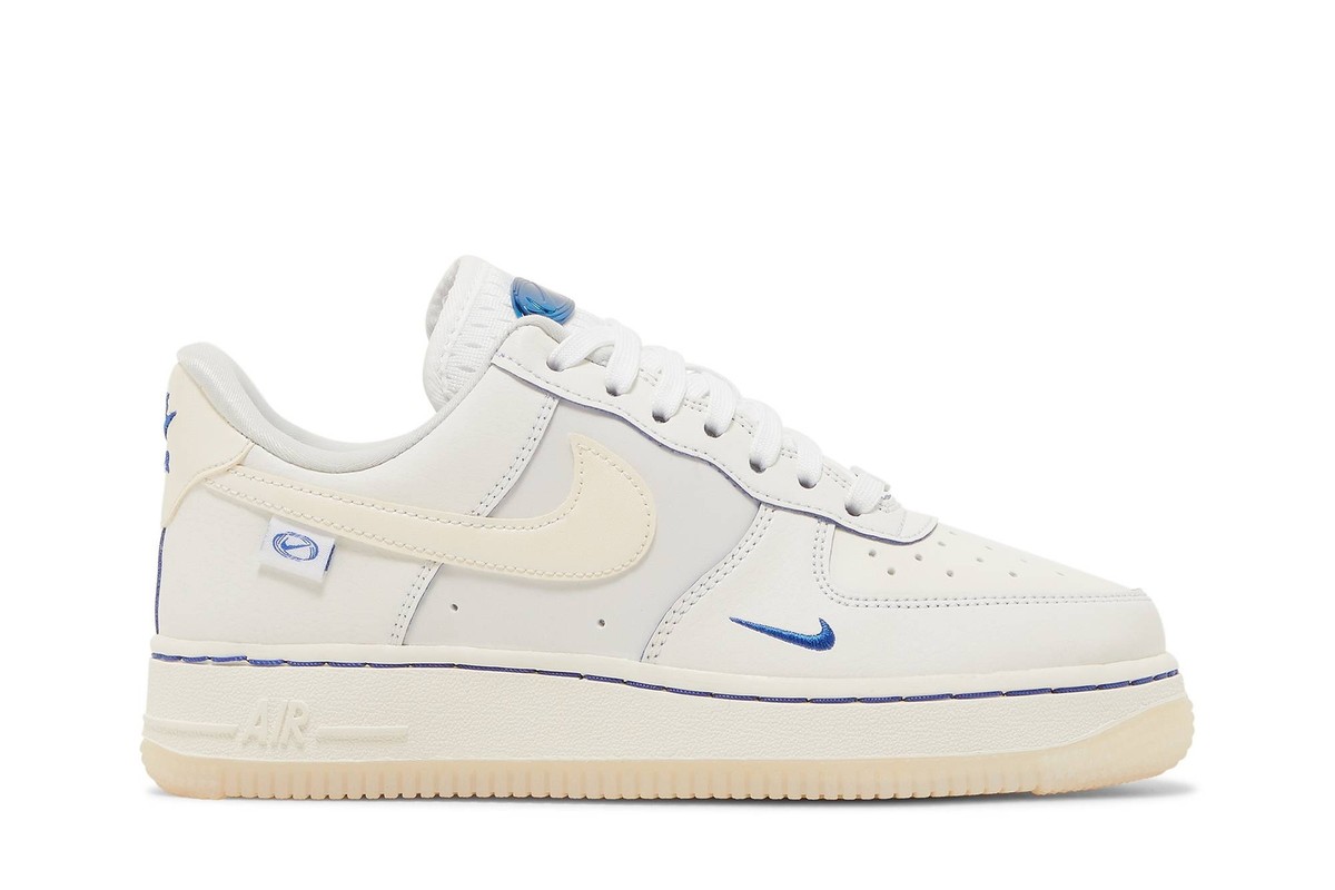 人気 ☆NIKE☆ (W) NIKE AIR FORCE 1 '07 LX GAME SAIL Nike Wmns Air Force 1 '07 LX 'Worldwide Pack - Sail Game