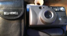 Bell & Howell P Z 2000 Camera 35-70mm Zoom. Handy Case&strap