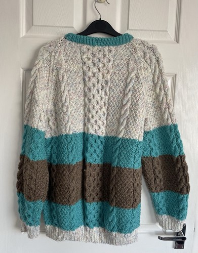 Ladies Stripped Handknitted Jumper -Size M 12/14 - Picture 4 of 7