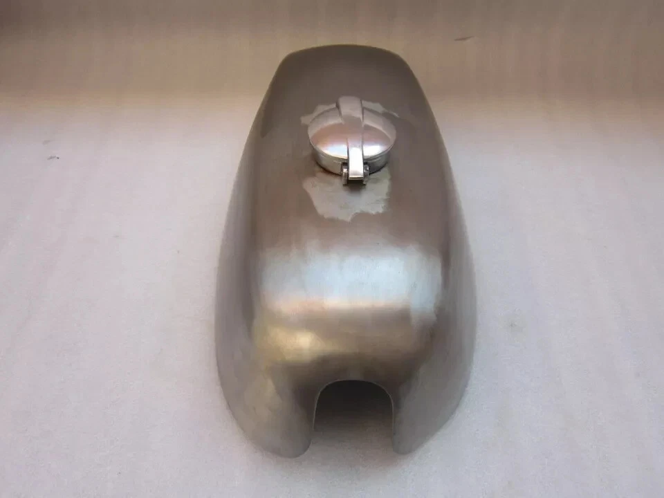 Ducati 750 Gt Petrol Fuel Gas Tank Raw Steel With Monza Cap |Fit For — 第 4/4 张图片