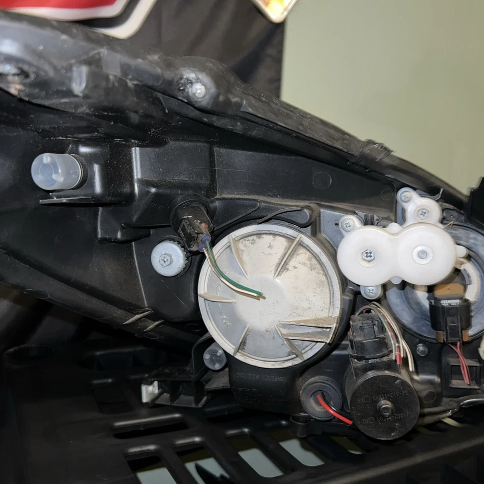 FARO LADO CONDUCTOR LEXUS ES330 OEM 2004-2006 HID XENÓN LENTE TRANSPARENTE IZQUIERDA Foto 3 de 4