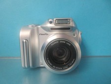 FUJIFILM FINEPIX 2800 ZOOM 2.1MP DIGITAL BRIDGE CAMERA SILVER POINT  SHOOT