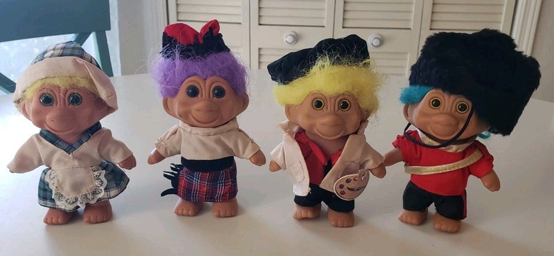 1991 TNT Trolls Lot Of 4 " Around The World Dolls" Vintage Toys N Things