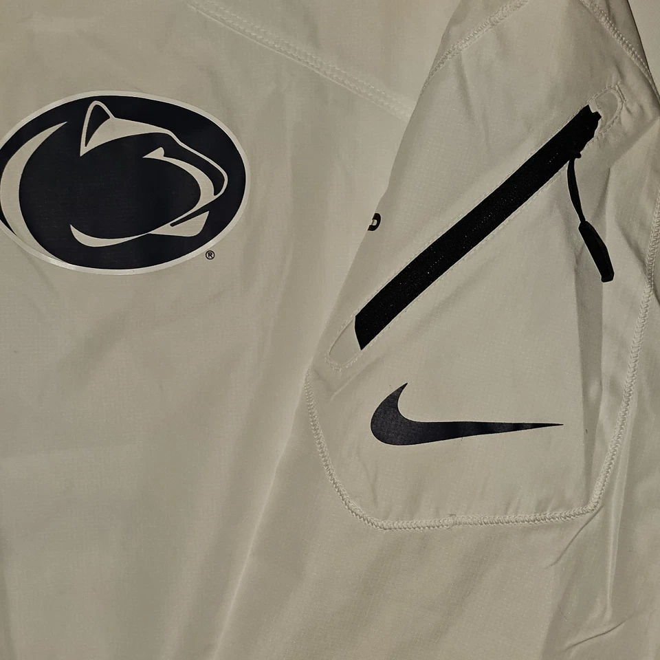 Nike Storm-Fit Penn State Wrestling 1/4 Zip Windbreaker Pullover Mens L White - Image 4 of 4