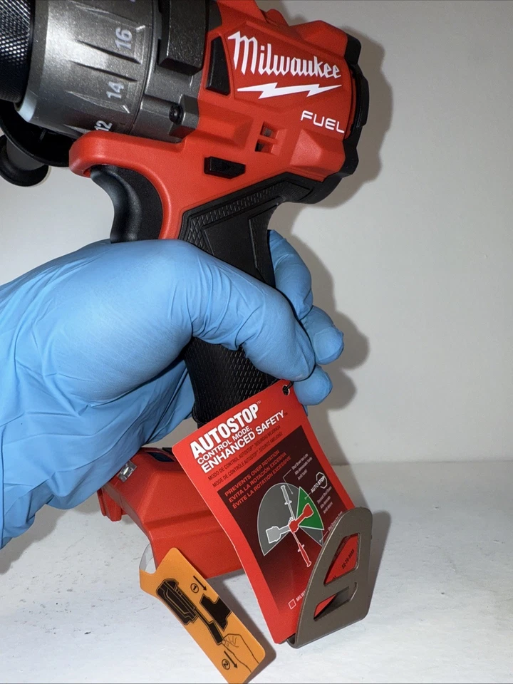 Milwaukee M18 FUEL 18V Li-Ion Brushless Cordless 1/2'' Hammer Drill 2804-20 - Image 2 of 4