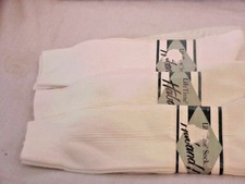 LOT 0F 3 NWT  LIFETIME SOCKS HABAND  STYLE 513  MEDIUM  WHITE