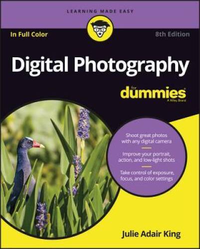Digital Photography For Dummies by Julie Adair King - Paperback in Very Good Condition