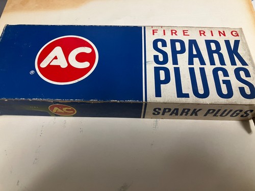 45F AC Fire Ring Green Stripe Spark Plug w/gasket 8 pcs NOS OEM #5612095 - Picture 8 of 10