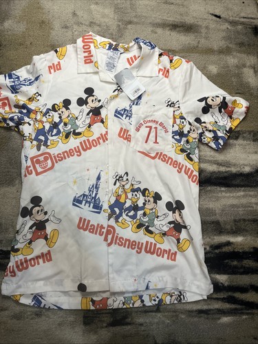 Walt Disney World VAULT Collection 50th Anniversary 71 Button Up Shirt S Vintage