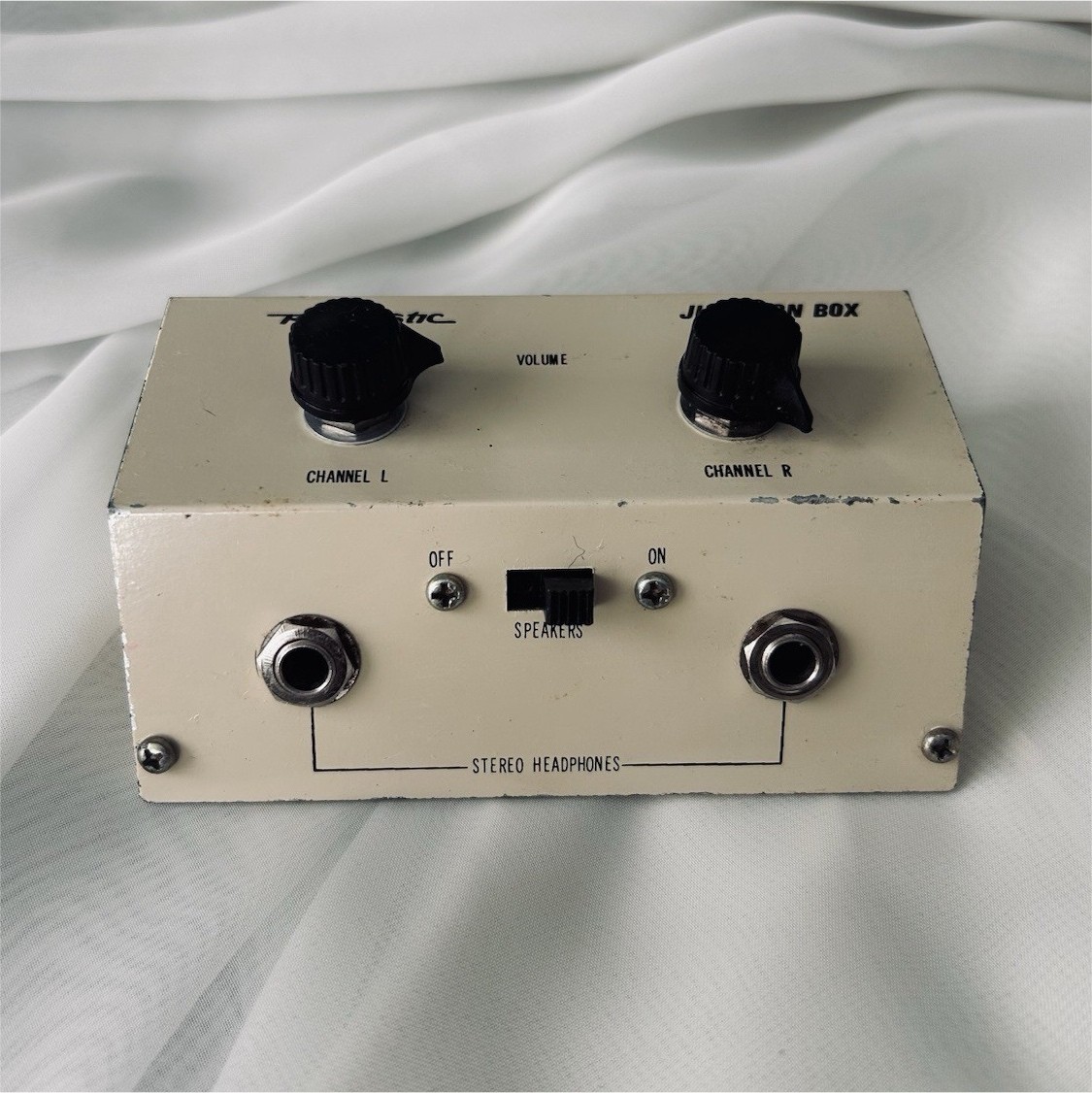 Vintage Realistic Stereo Junction Box Volume Control Speaker